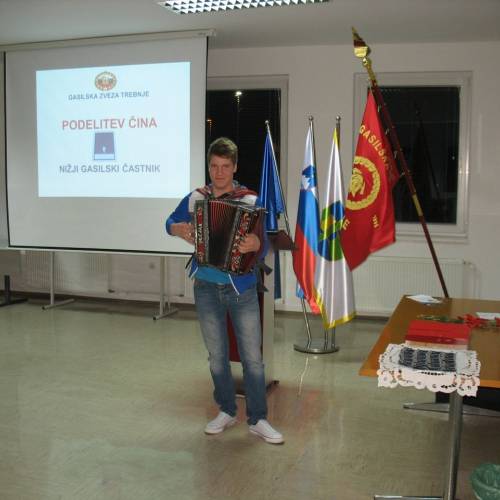  Svečana podelitev čina novim nižjim gasilskim častnikom