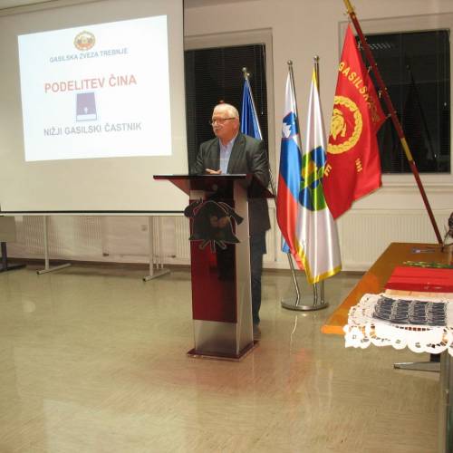  Svečana podelitev čina novim nižjim gasilskim častnikom