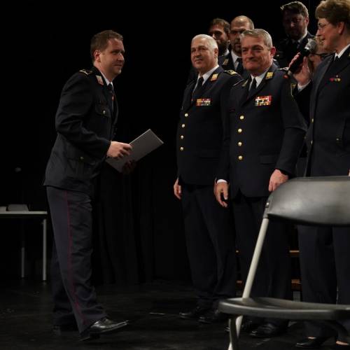 Podelili listine za čin gasilski častnik in višji gasilski častnik