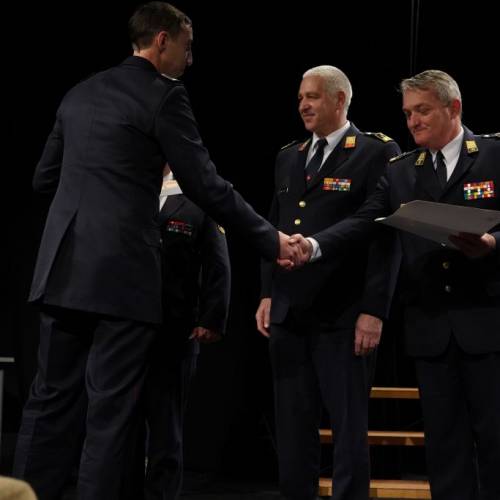 Podelili listine za čin gasilski častnik in višji gasilski častnik