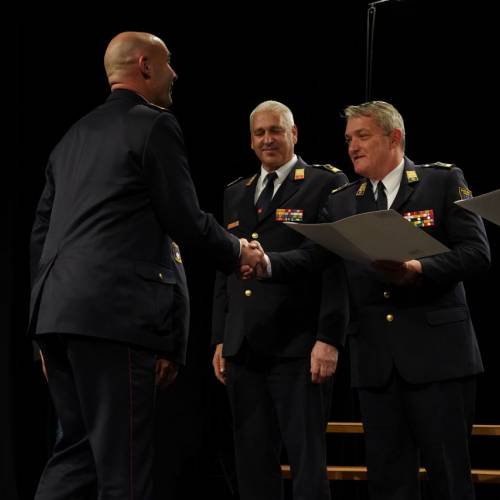 Podelili listine za čin gasilski častnik in višji gasilski častnik