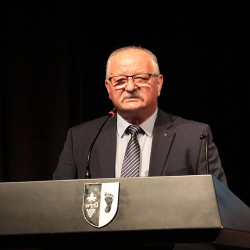 Podelili listine za čin gasilski častnik in višji gasilski častnik