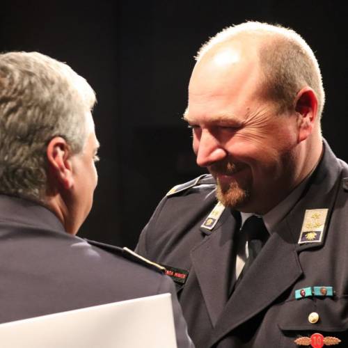 Podelili listine za čin gasilski častnik in višji gasilski častnik