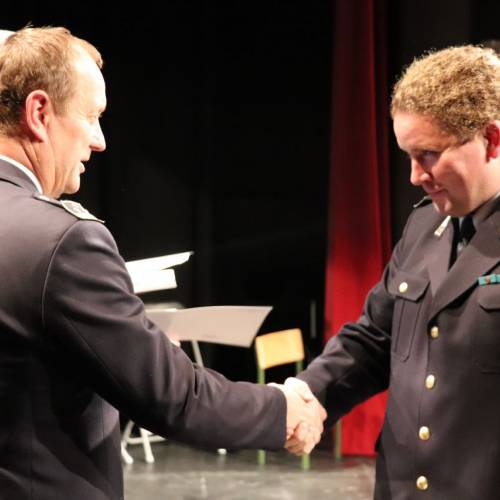 Podelili listine za čin gasilski častnik in višji gasilski častnik