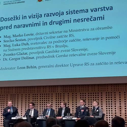 Iz naše zveze sta se predstavnika odzvala vabilu resornega ministra