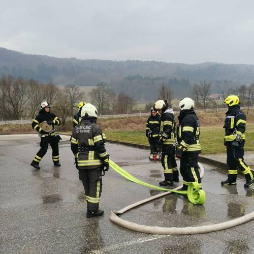 Tečaj za operativnega gasilca - praktične vaje