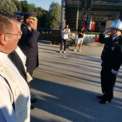 V PGD Lukovek svečano predali svojemu namenu dve novi vozili